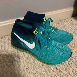 Like New Women’s Nike Shoes
